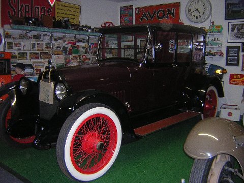 rambler-ranch (2).JPG - 52613 Bytes